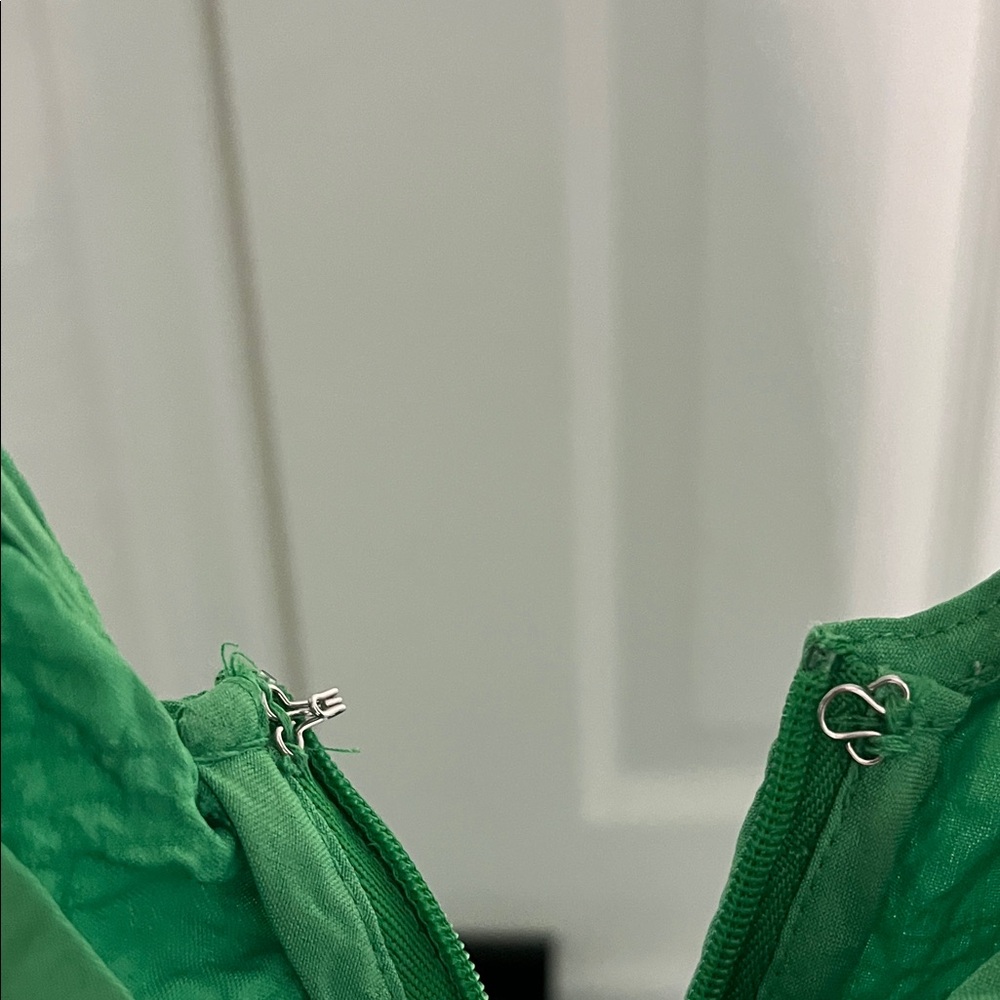 TOPSHOP textured green dress (4) - Picture 5 of 9